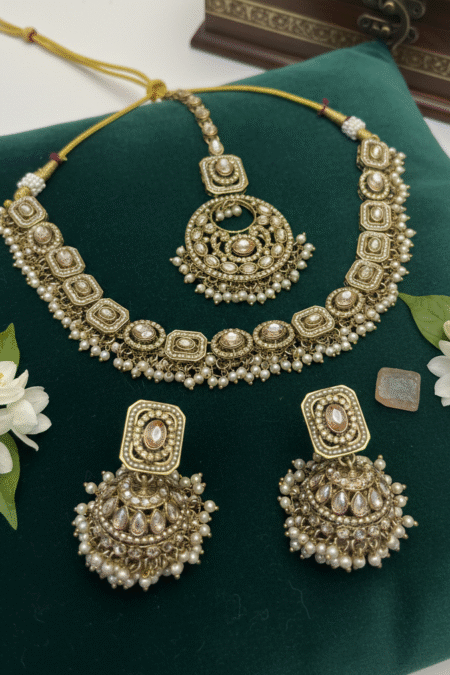 Gold Plated Kundan Set